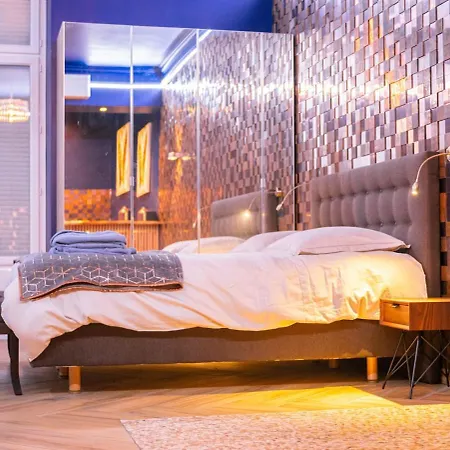 Le Voluptueux ~ Sauna ~ Jacuzzi ~ Centre-ville Daire *