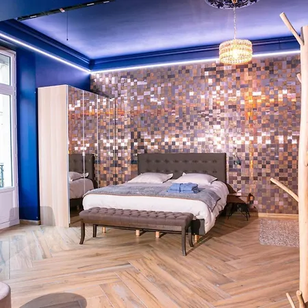 Apartment Le Voluptueux ~ Sauna ~ Jacuzzi ~ Centre-ville