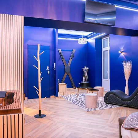 Daire Le Voluptueux ~ Sauna ~ Jacuzzi ~ Centre-ville