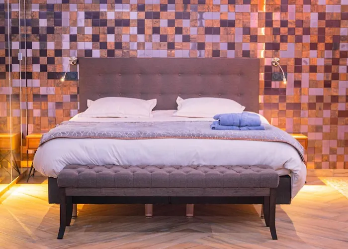 Daire Le Voluptueux ~ Sauna ~ Jacuzzi ~ Centre-ville *