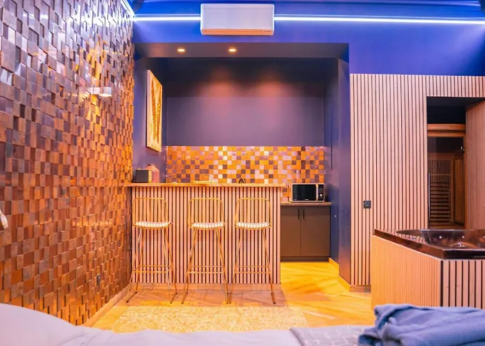 Daire Le Voluptueux ~ Sauna ~ Jacuzzi ~ Centre-ville Angers